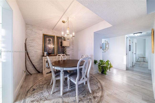 APT-914 - 4174 Inverrary Dr, Condo with 2 bedrooms, 2 bathrooms and null parking in Lauderhill FL | Image 14
