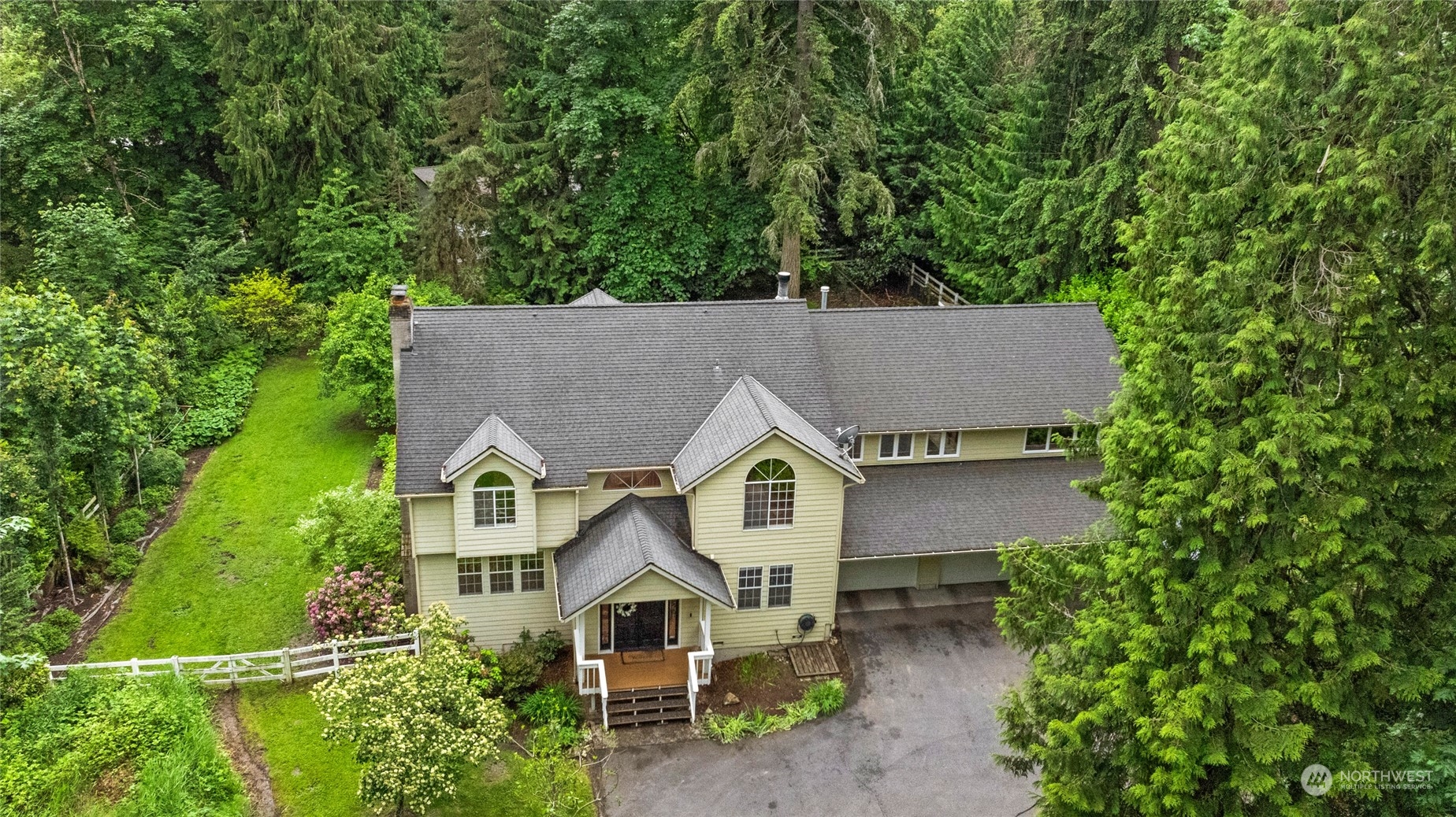 123rd St, Issaquah, WA 98027