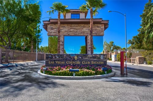 861 Vegas Valley Dr, Las Vegas, NV, 89109-1530 | Card Image