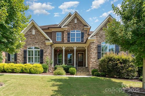 18001 Pawleys Plantation Ln, Charlotte, NC, 28278-0209 | Card Image