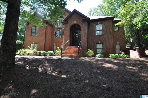 105 Quarterhorse Ln, ALABASTER, AL, 35007-8524 | Card Image