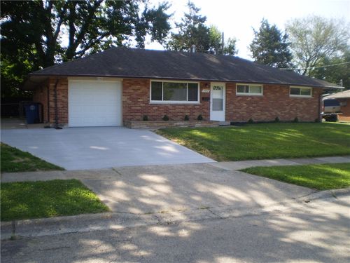 4556 Korner Drive, Huber Heights, OH, 45424 | Card Image