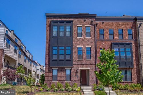 43414 Grandmoore St, ASHBURN, VA, 20148-7734 | Card Image
