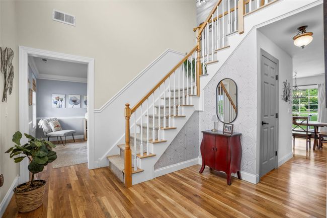 38 S View Ct, House other with 4 bedrooms, 3 bathrooms and null parking in Poughkeepsie NY | Image 4