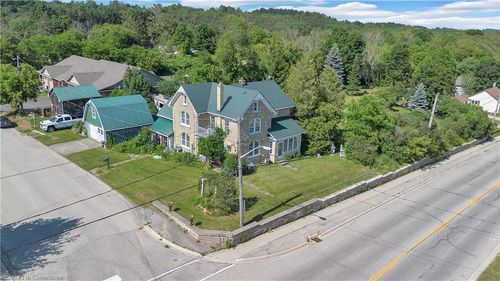 402 Lambton St E, Durham, ON, N0G1R0 | Card Image