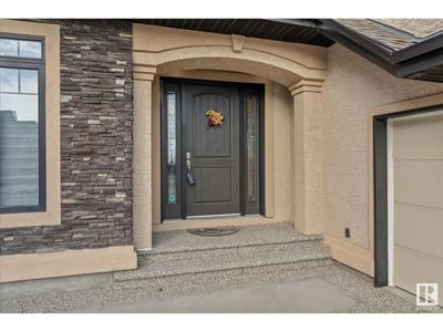 3813 Macneil Heath Nw, House other with 6 bedrooms, 5 bathrooms and null parking in Edmonton AB | Image 3