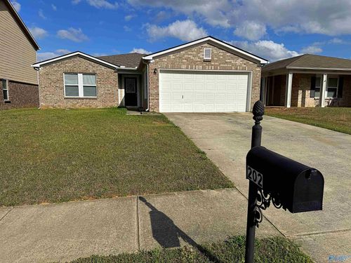 202 Sagebrook Dr, Madison, AL, 35757-7693 | Card Image