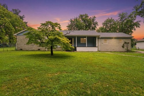 602 W Nixon St, Buffalo, MO, 65622-7556 | Card Image