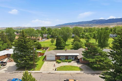 83 Magnolia St, Casper, WY, 82604-4033 | Card Image