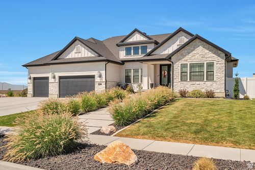 642 S Bareback Way, Farmington, UT, 84025-5102 | Card Image