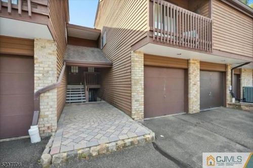 1405-13 Meadowview Dr, Annandale, NJ, 08801-1516 | Card Image