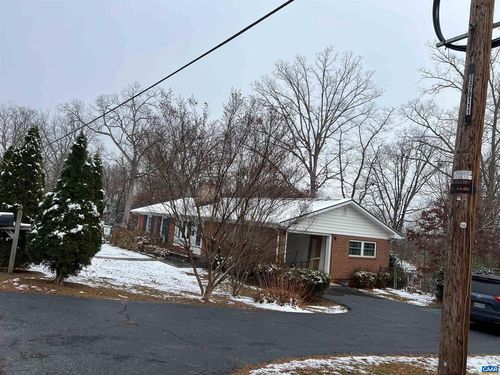 150 Bennington Rd, Charlottesville, VA, 22901-2653 | Card Image