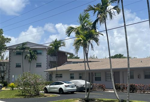 apt-124-700 Layne Blvd, Hallandale Beach, FL, 33009-6595 | Card Image