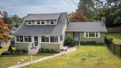 7 Reed St, Vernon, CT, 06066-3731 | Card Image