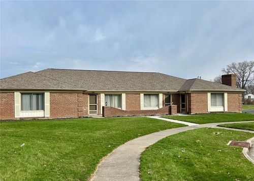 815-821 Sussex Pl, Vandalia, OH, 45377-1648 | Card Image