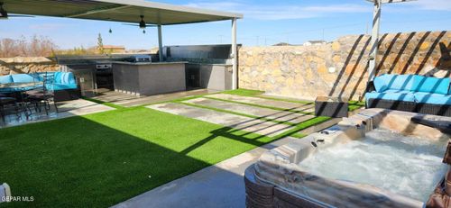 7369 Dewberry Dr, El Paso, TX, 79911-3146 | Card Image