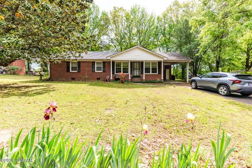 608 Hillside Dr, Humboldt, TN, 38343-2713 | Card Image