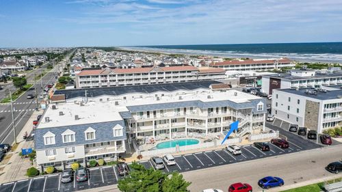 210-177 80th Street, Avalon, NJ, 08202 | Card Image