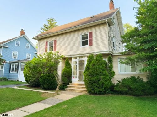 150 Fairview Ave, South Orange, NJ, 07079-2525 | Card Image