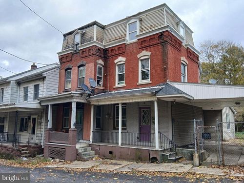 122-120-122 N Line St, GIRARDVILLE, PA, 17935-1715 | Card Image