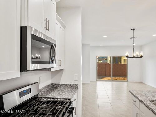 9630 N Solstice Ave, Tucson, AZ, 85743-0091 | Card Image