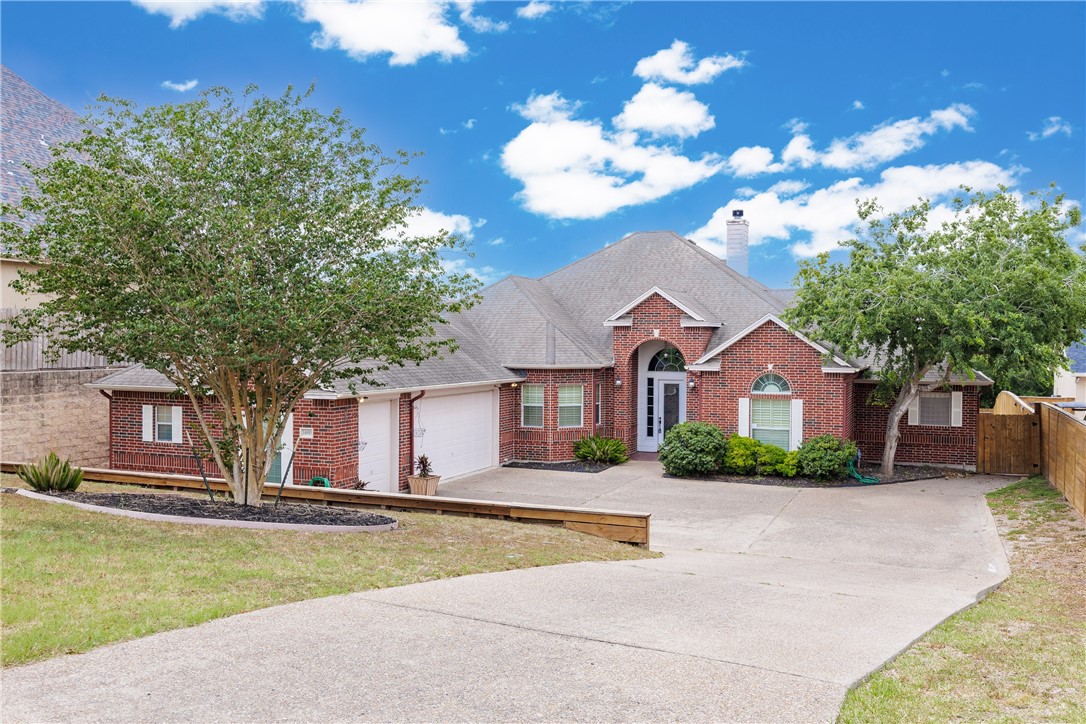 Santa Gertrudis Dr, Corpus Christi, TX 78410