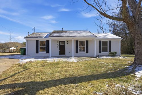 3701 Shoup Ct, Charlotte, NC, 28216-3150 | Card Image