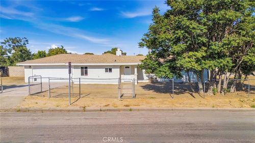 19512 Jurupa Ave, Bloomington, CA, 92316-3504 | Card Image