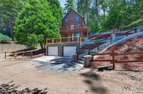 567 Maple Dr, Cedar Glen, CA, 92321 | Card Image