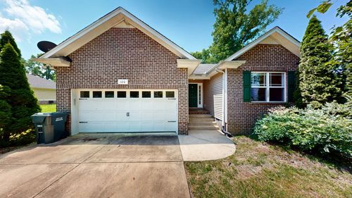 100 Hickory Pointe, Dickson, TN, 37055-3991 | Card Image