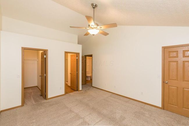 5975 Pennington Creek Dr, Condo with 3 bedrooms, 3 bathrooms and null parking in Dublin OH | Image 26