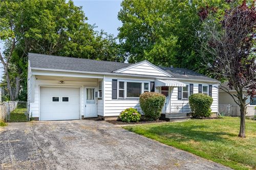 138 Clark Ave, Irondequoit, NY, 14609-1143 | Card Image