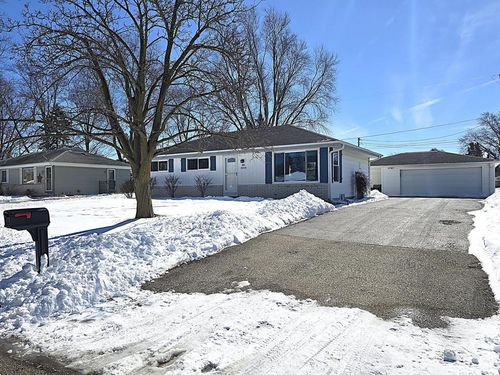 N65W24157 Poplar Avenue, Sussex, WI, 53089 | Card Image