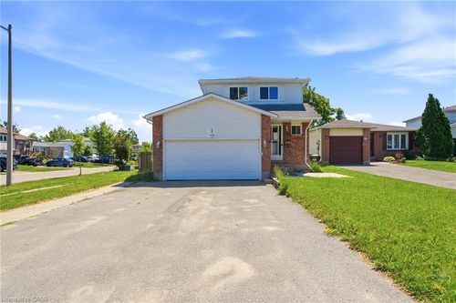 1 Mccuaig Crt, Barrie, ON, L4M5S5 | Card Image