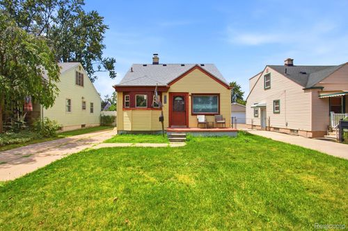 14802 Mulberry St, Southgate, MI, 48195-3700 | Card Image