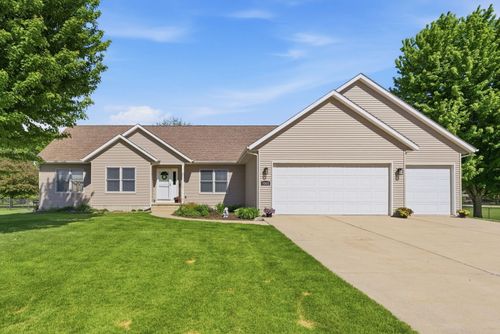 1002 9th Street, Port Byron, IL, 61275 | Card Image