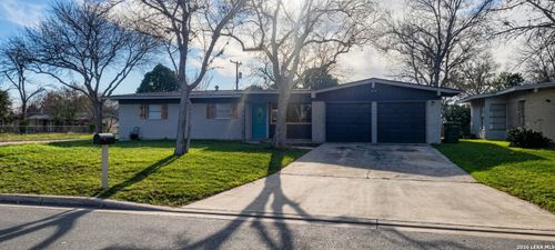 141 Trudy Ln, Universal City, TX, 78148-4222 | Card Image