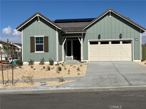 6369 Rainy Pass, Hesperia, CA, 92345-8227 | Card Image