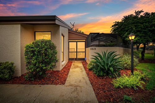 5019 Umber Way S, TAMPA, FL, 33624 | Card Image