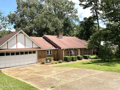 518 Berwick Drive, Brandon, MS, 39047 | Card Image