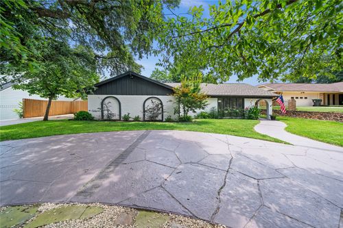 4107 Chester Dr, Tyler, TX, 75701-9691 | Card Image