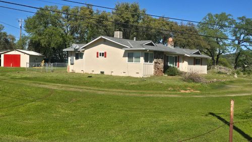 11592 Peoria, Browns Valley, CA, 95918 | Card Image