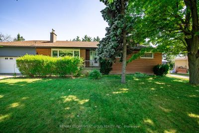 4315 Highway 6, House other with 3 bedrooms, 2 bathrooms and 8 parking in Mount Hope ON | Image 2