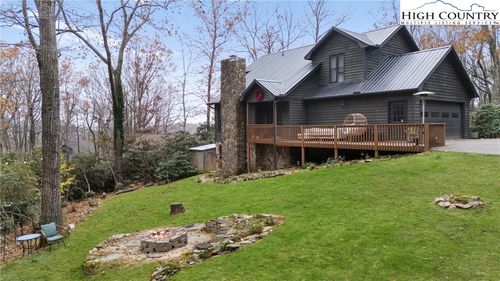 460 Deerfield Forest Pkwy, Boone, NC, 28607-8433 | Card Image