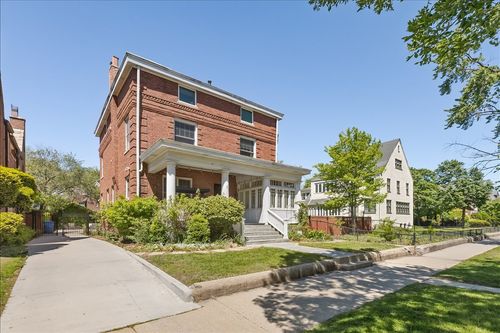 6910 Euclid Ave, Chicago, IL, 60649-1512 | Card Image