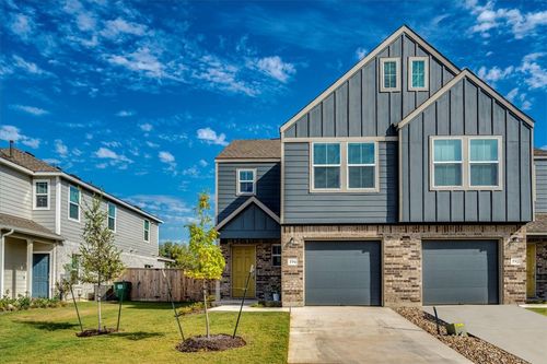 194 George Neggan Lane, Bastrop, TX, 78602 | Card Image