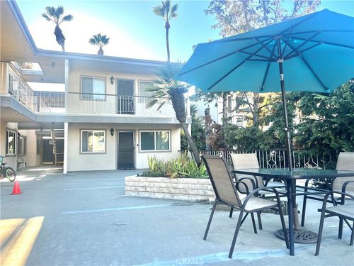 unit-31-3500 Elm Ave, Long Beach, CA, 90807-3939 | Card Image