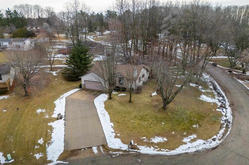 N7207 Circle Drive, Wyocena, WI, 53954 | Card Image