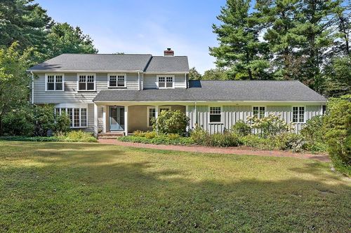 10 Green Ln, Canton, MA, 02021-1006 | Card Image