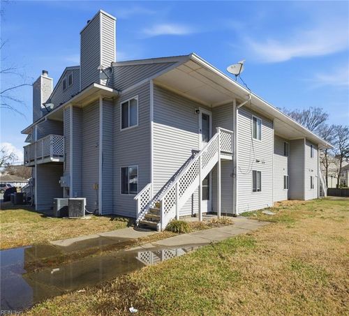 apt-d-111 Roane Dr, Hampton, VA, 23669-2559 | Card Image
